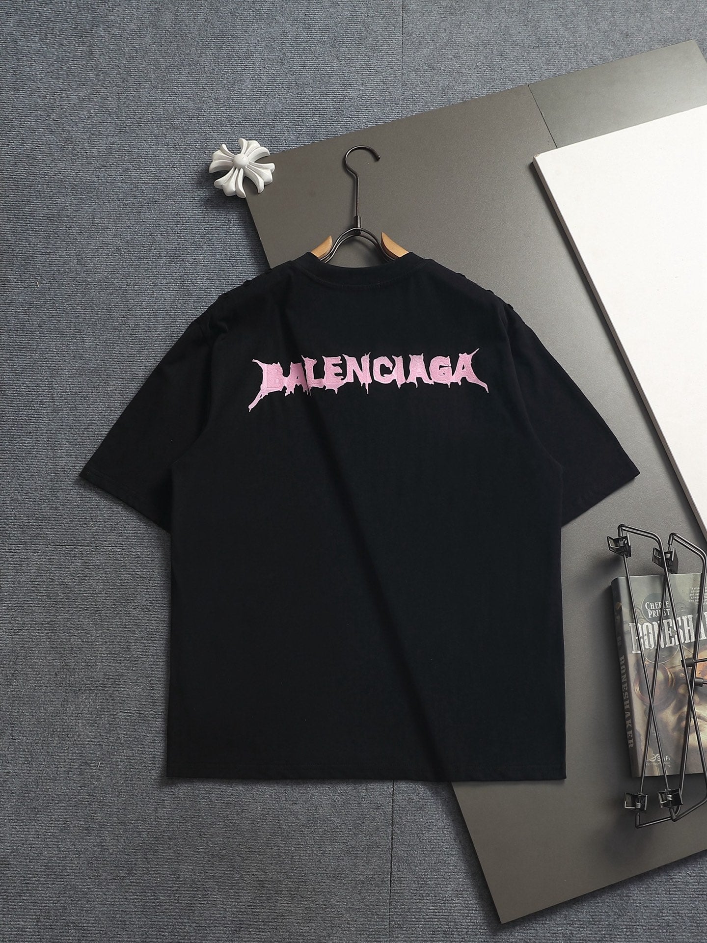 Classic T-shirt-559