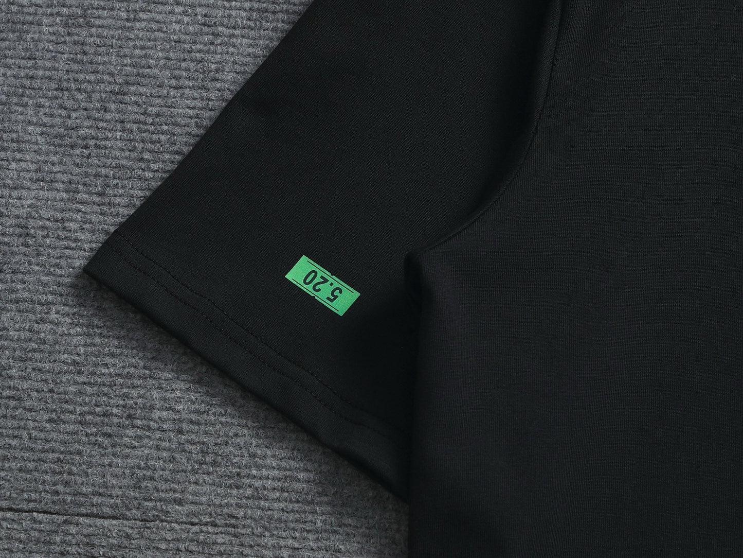 Classic T-shirt-560