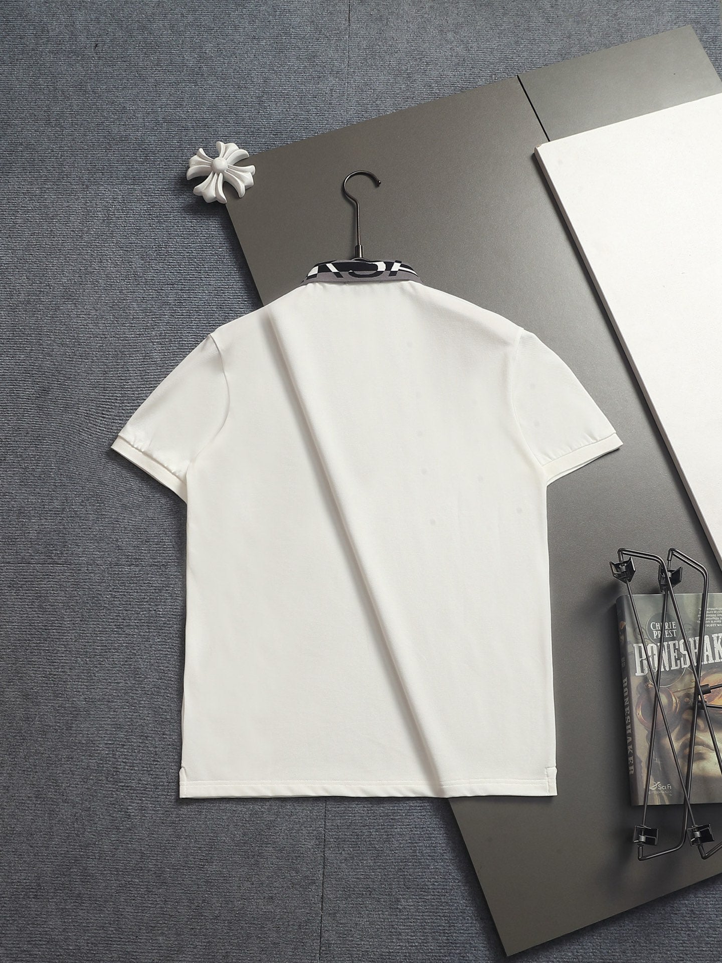 Classic T-shirt-561