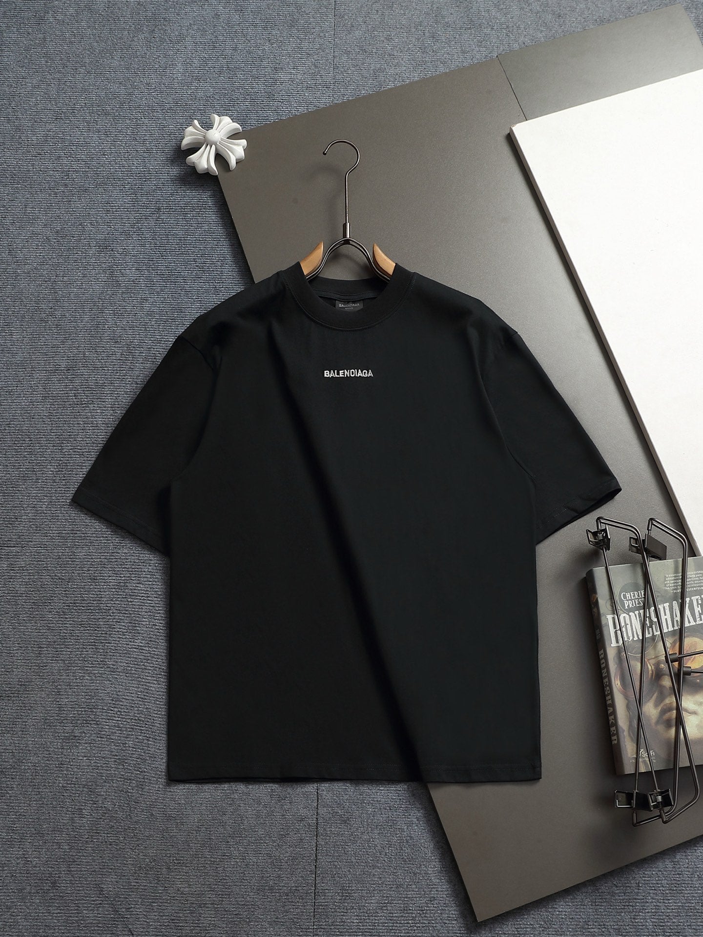 Classic T-shirt-573