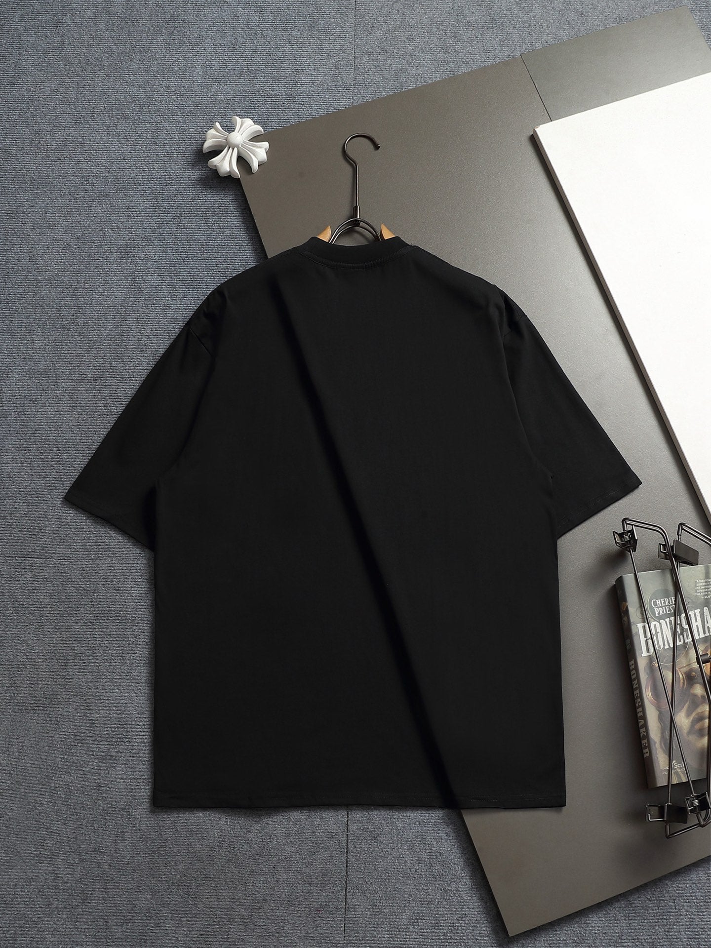 Classic T-shirt-580