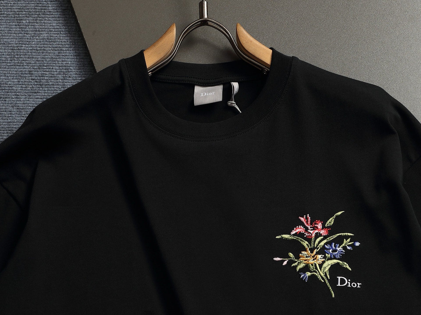 Classic T-shirt-568