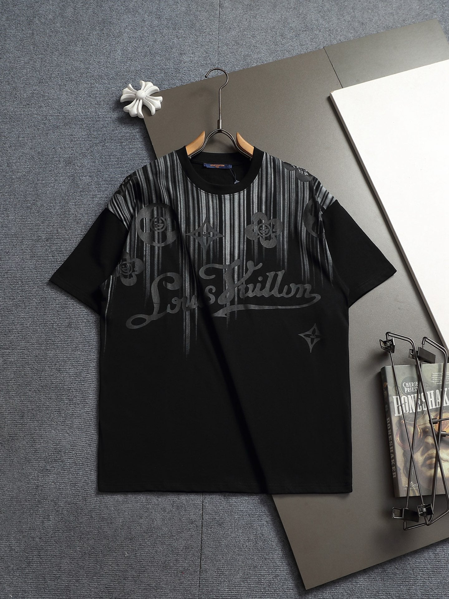 Classic T-shirt-567