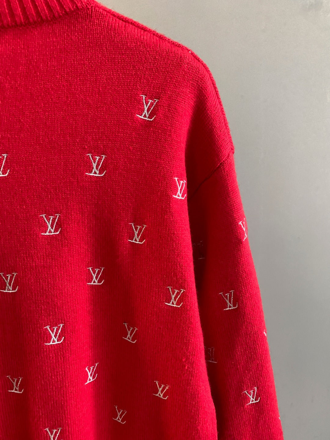 Classic Fashion Sweater-1143