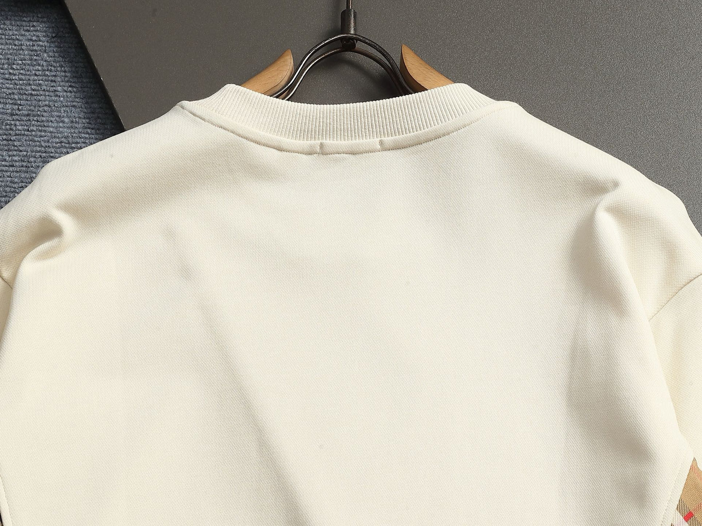 Classic Fashion Sweater-1183