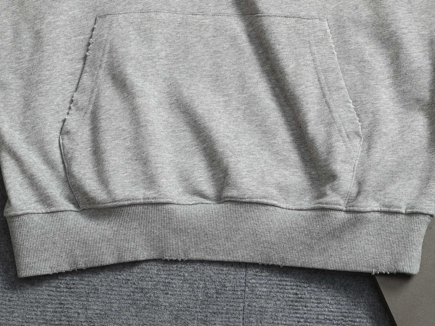 Classic Fit Hoodie-1109