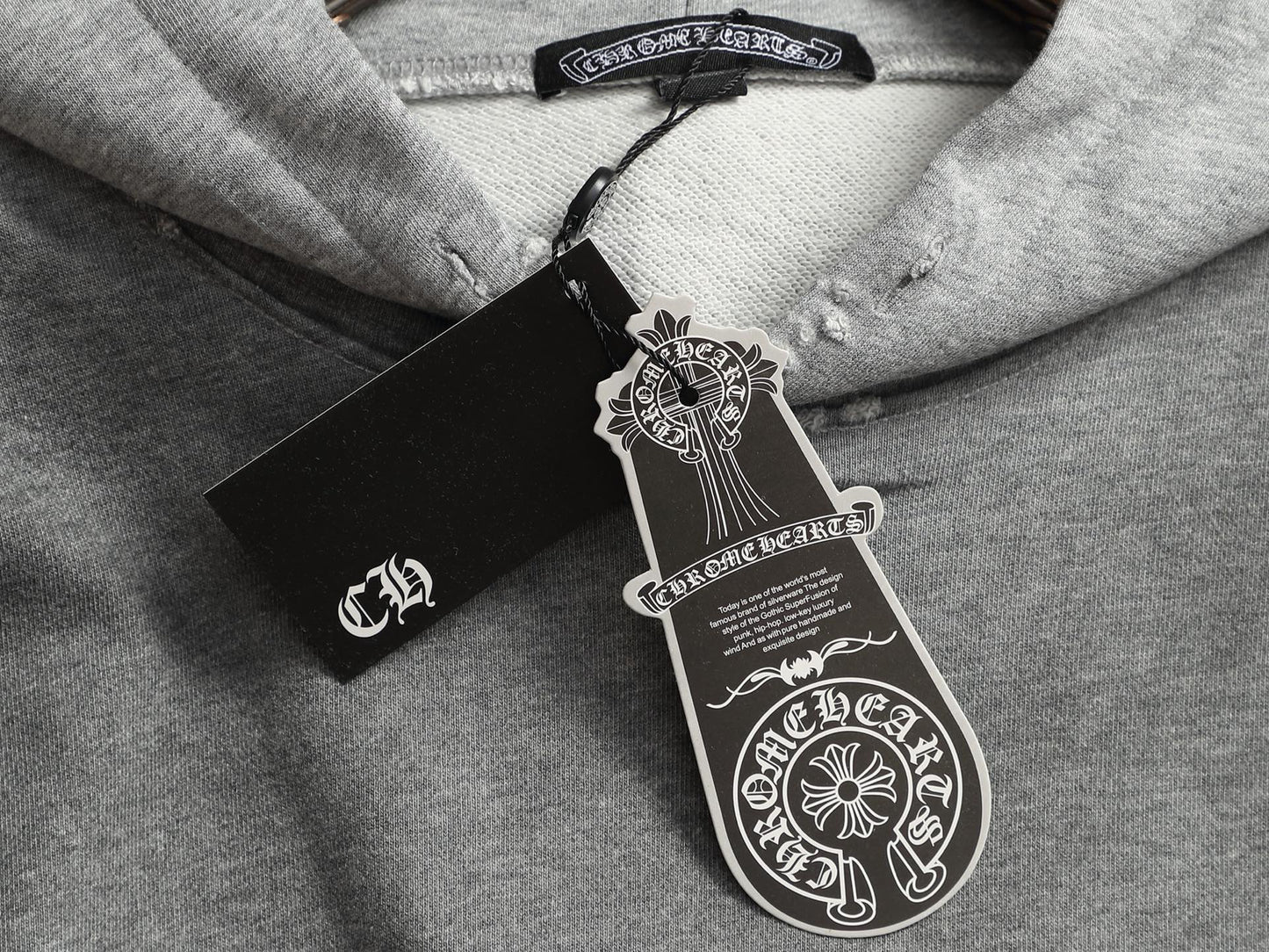 Classic Fit Hoodie-1109