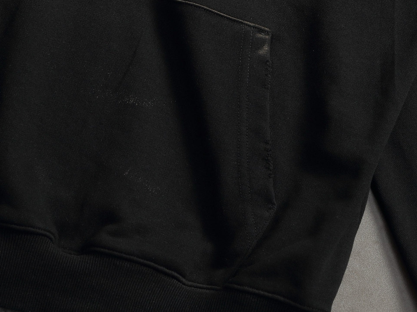 Classic Fit Hoodie-1109