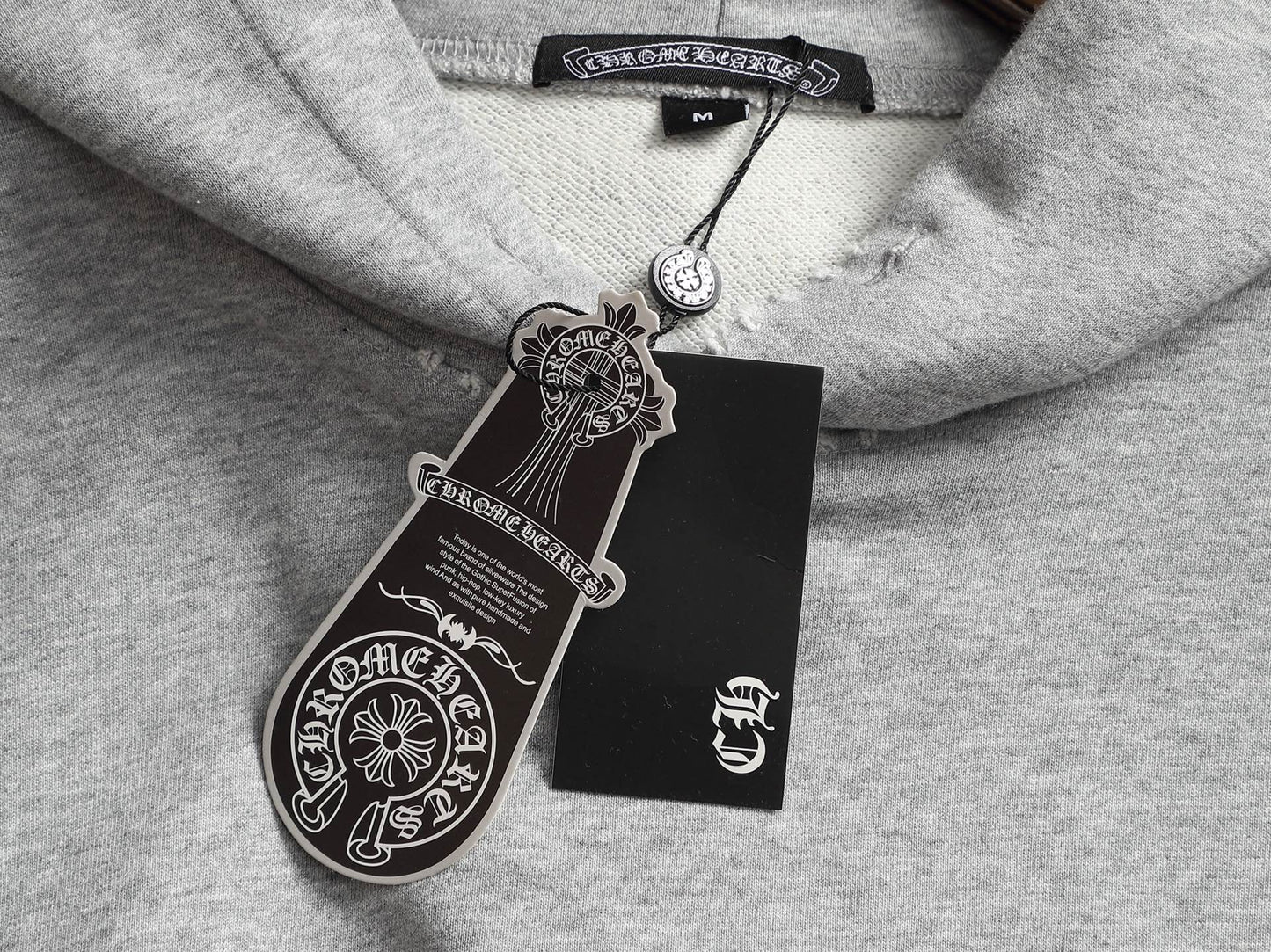 Classic Fit Hoodie-1118