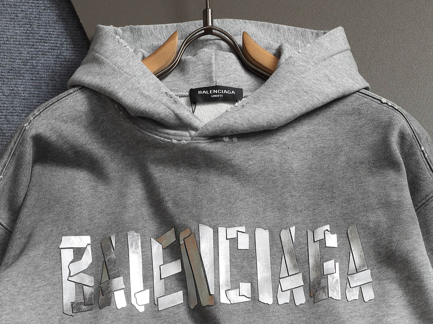Classic Fit Hoodie-1119