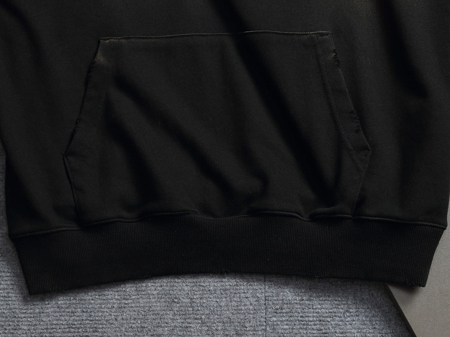 Classic Fit Hoodie-1120