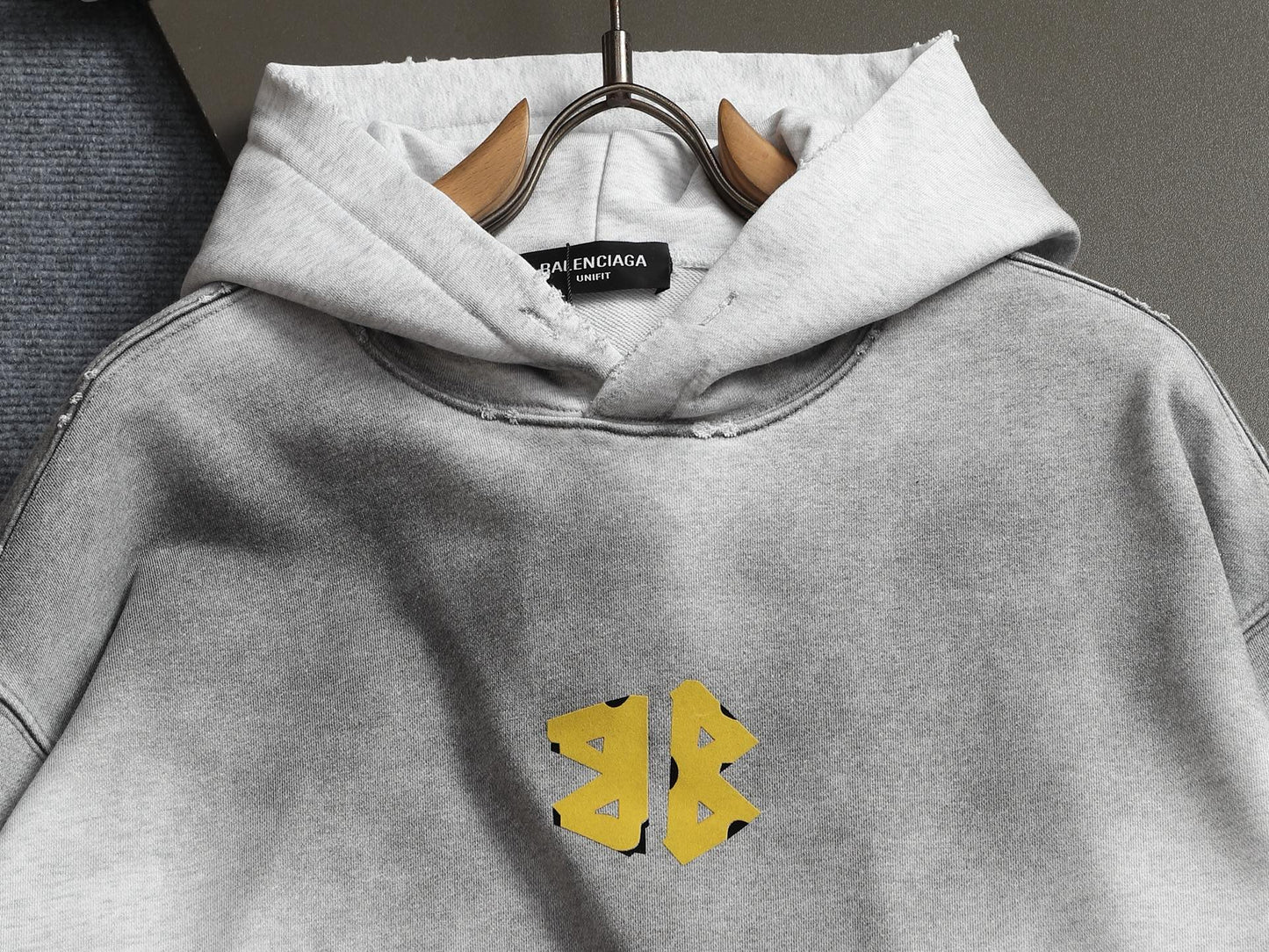 Classic Fit Hoodie-1122
