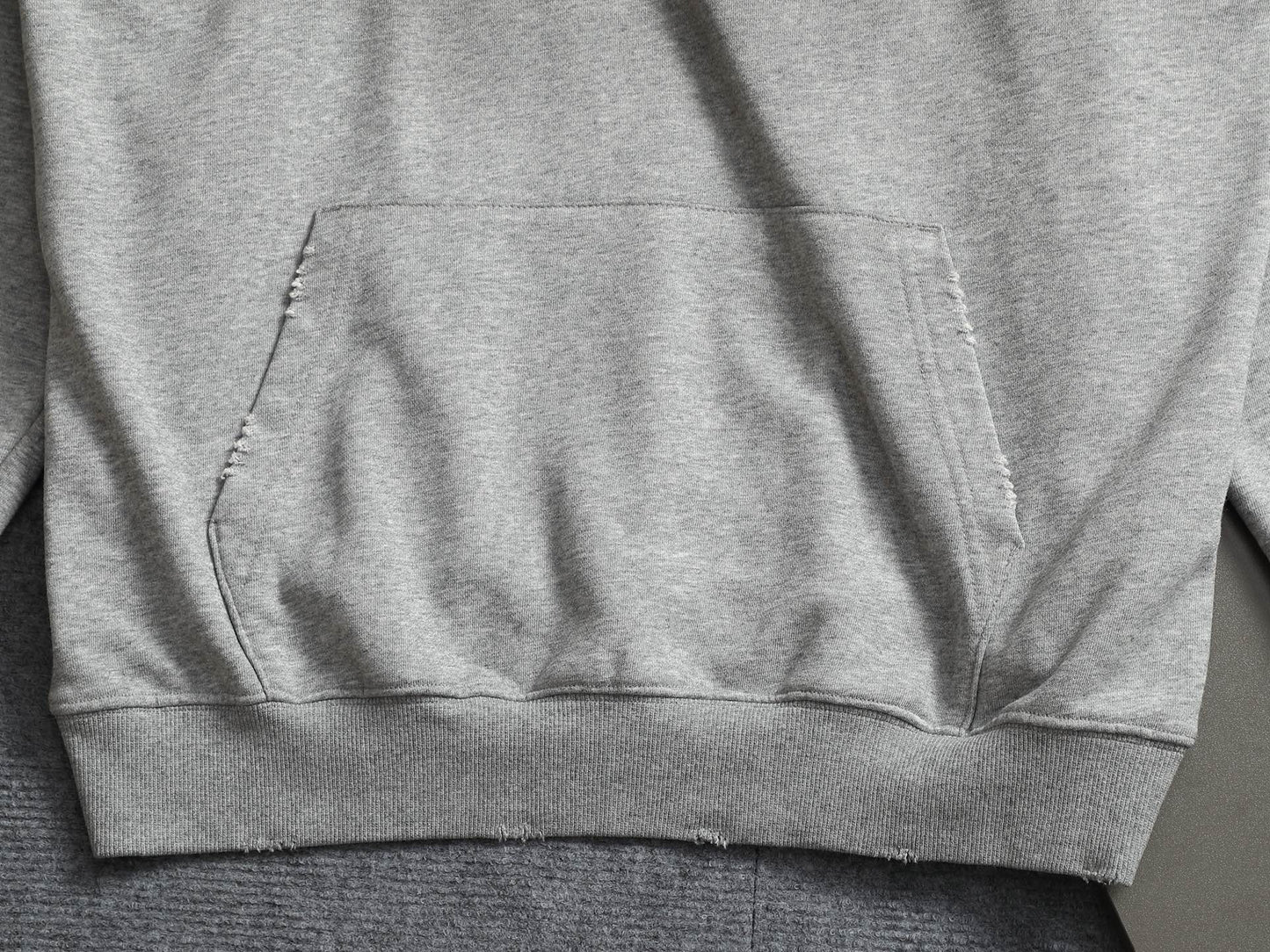 Classic Fit Hoodie-1124