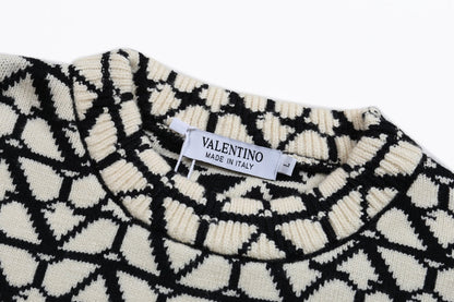 Classic Fashion Sweater-1202