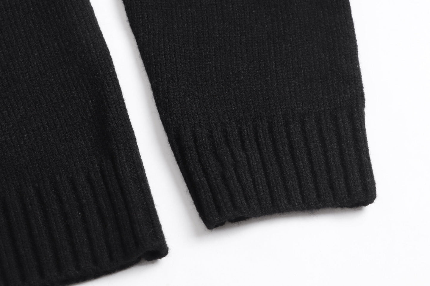 Classic Fashion Sweater-1230