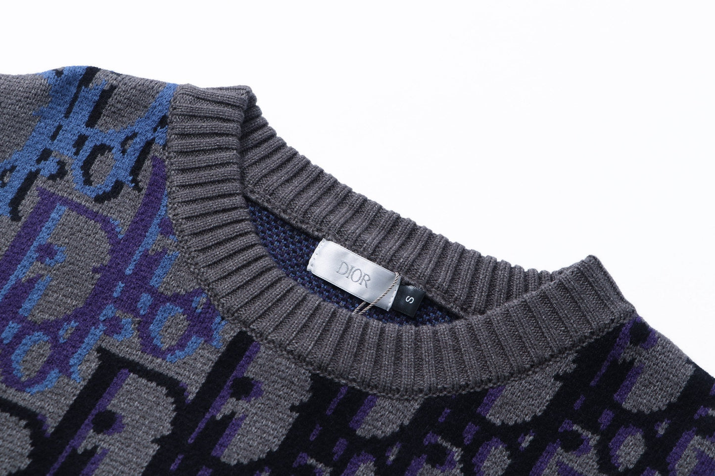 Classic Fashion Sweater-1252