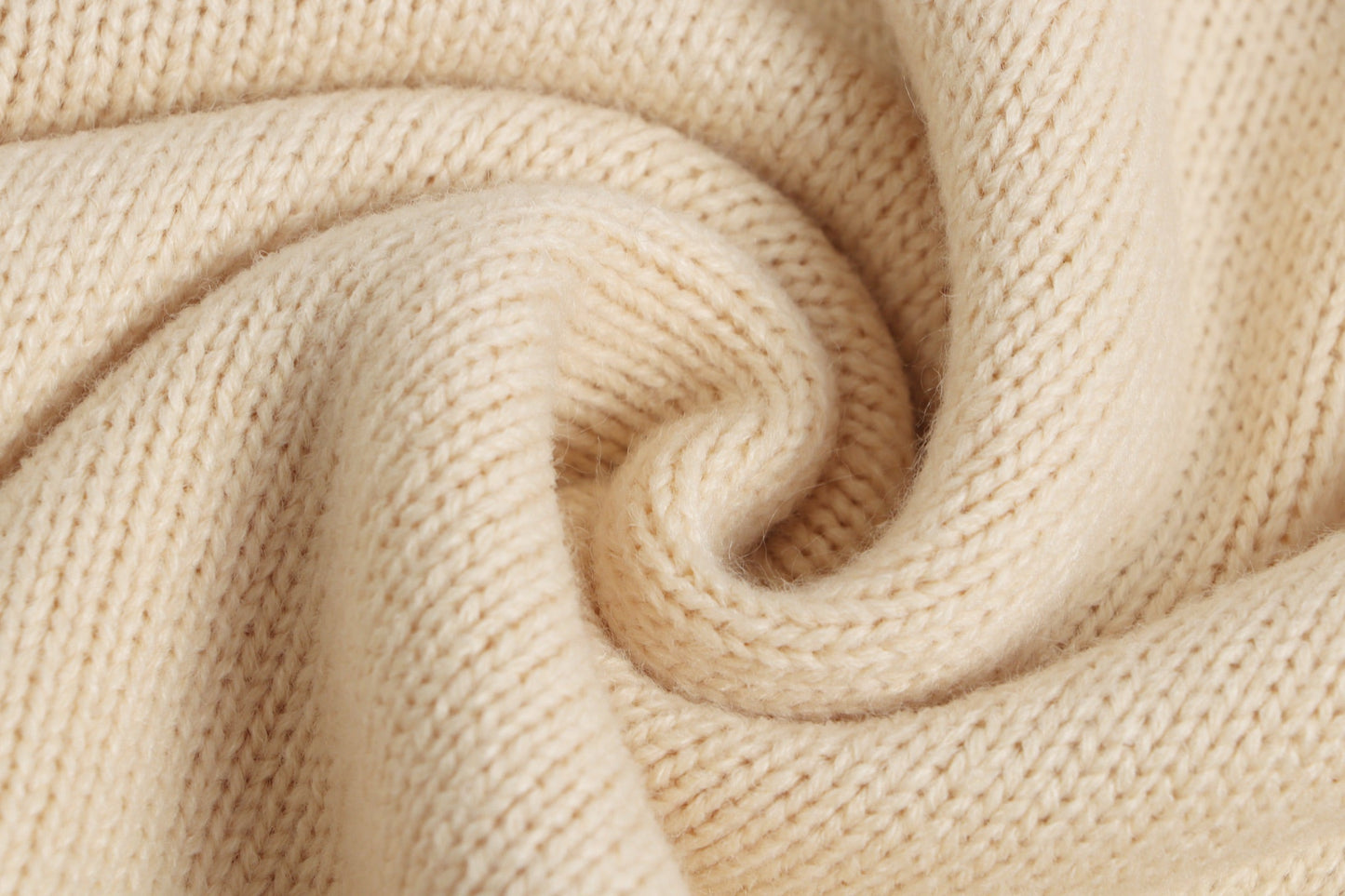 Classic Fashion Sweater-1257
