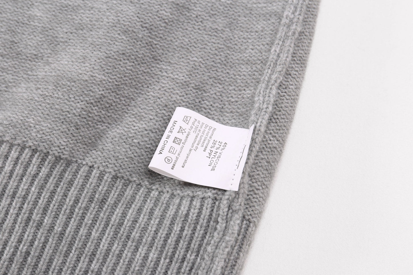 Classic Fashion Sweater-1296