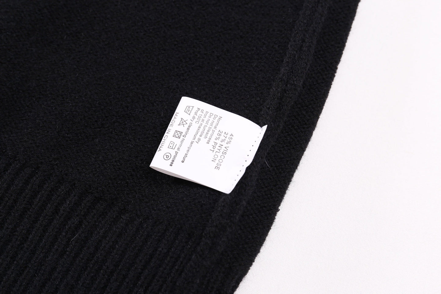 Classic Fashion Sweater-1297